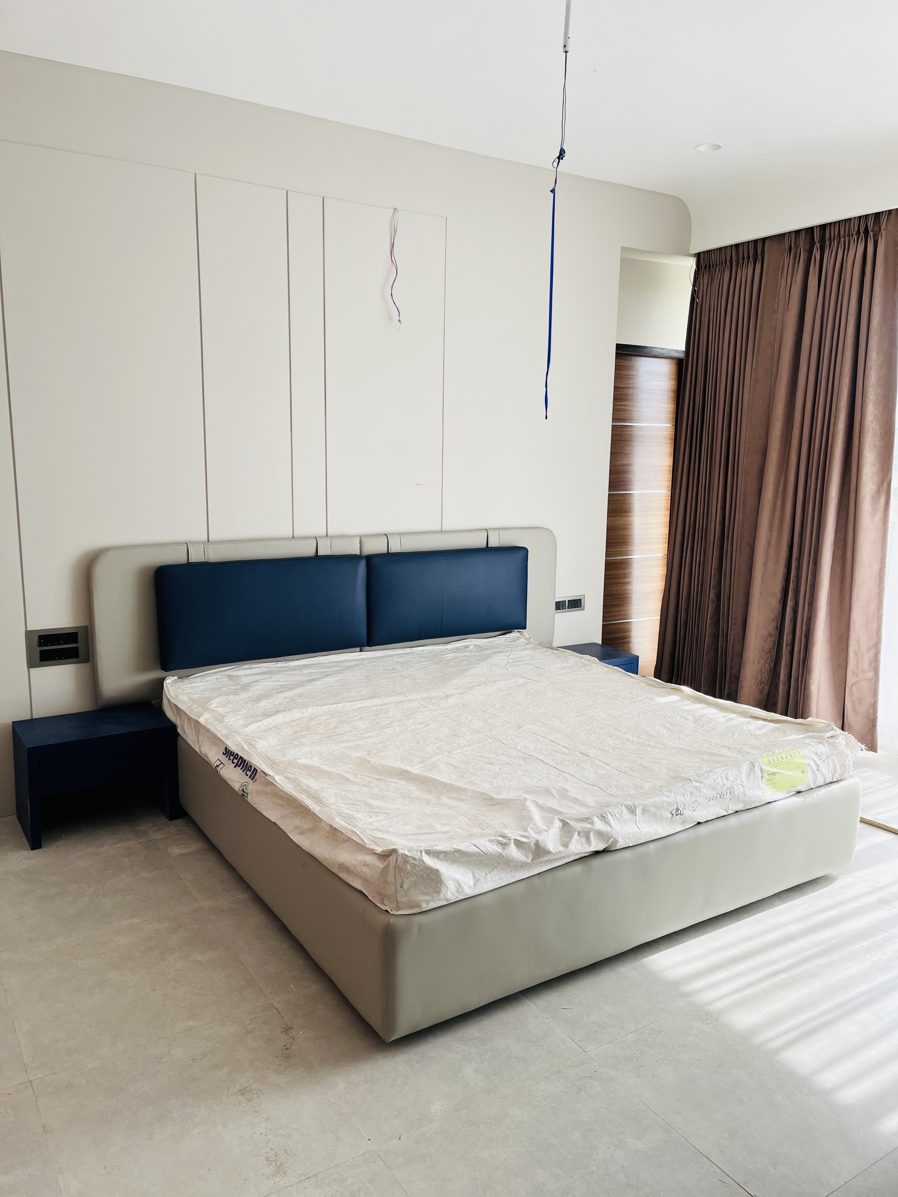 Image for THE LUXE WOOD DECOR 